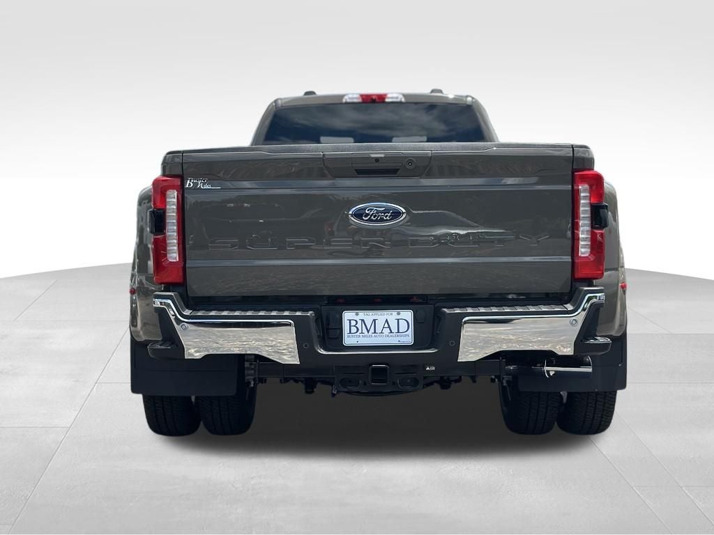 2026 Ford F-350SD Lariat DRW
