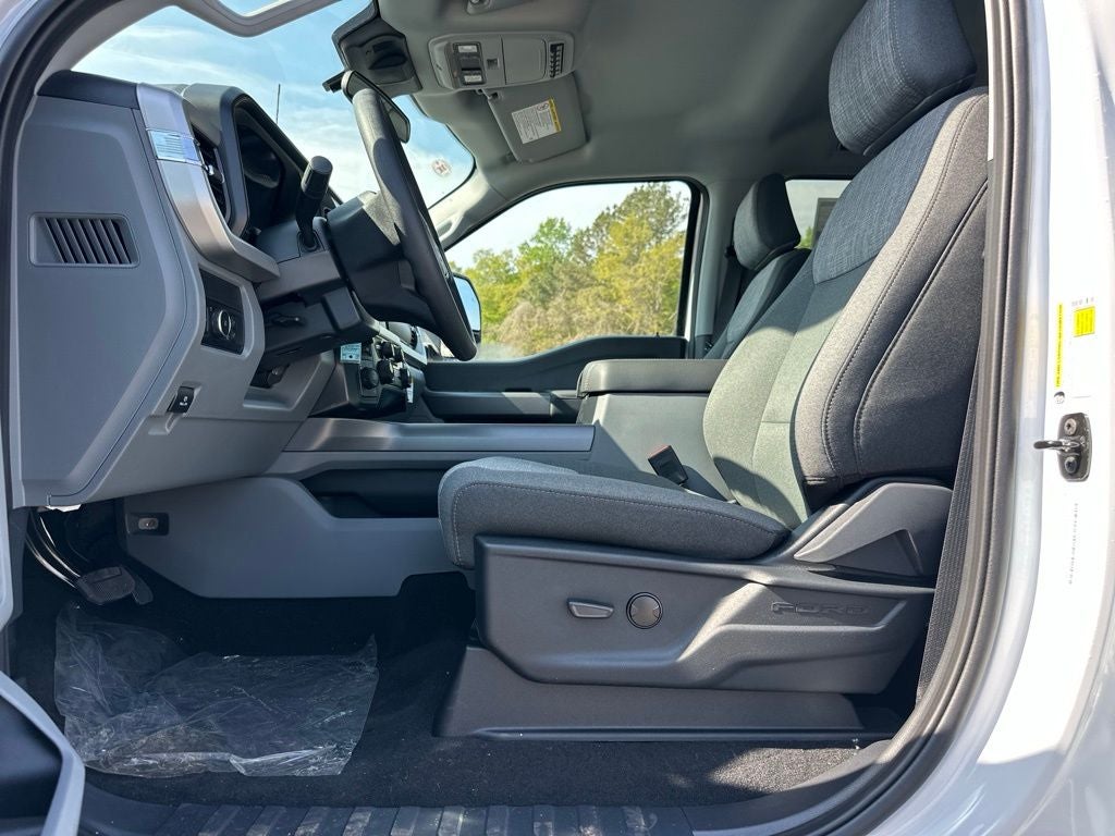 2026 Ford F-350SD XLT DRW