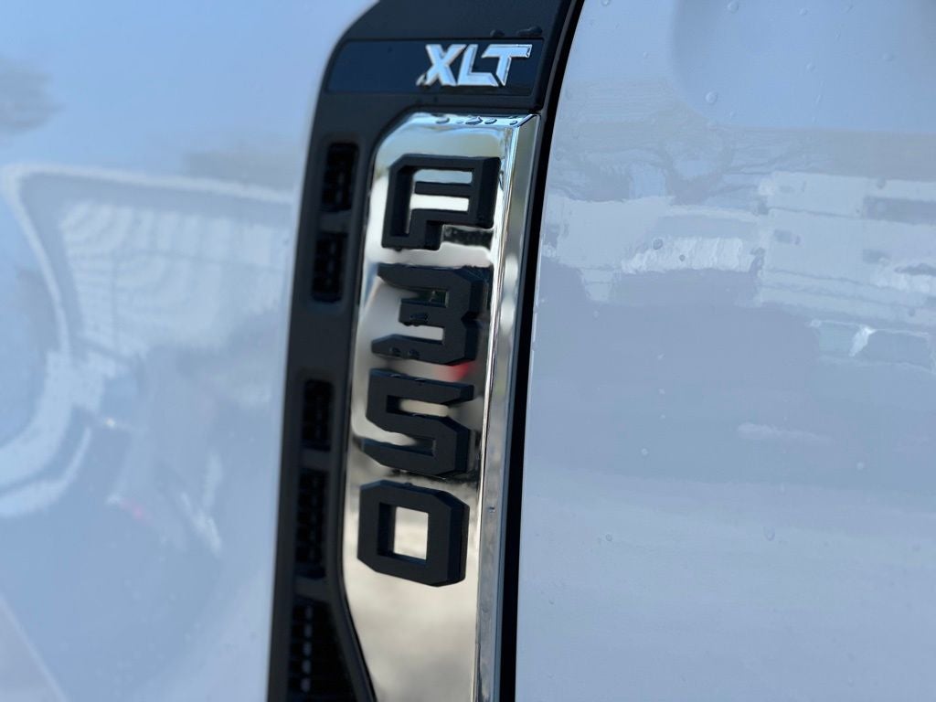 2026 Ford F-350SD XLT DRW