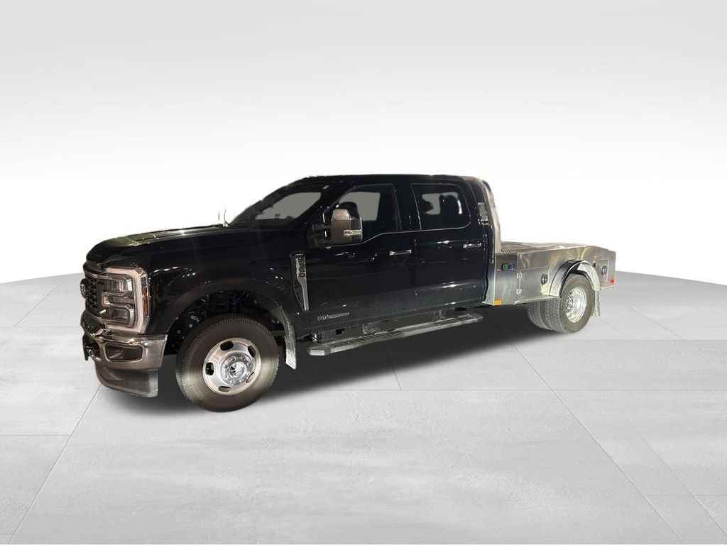 2026 Ford F-350SD Lariat DRW