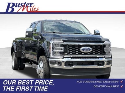 2026 Ford F-450SD Lariat DRW