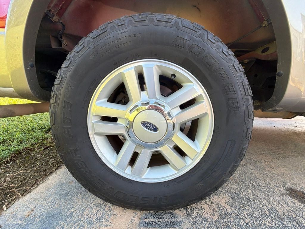 2004 Ford F-150 Lariat
