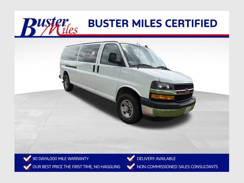 2024 Chevrolet Express 3500 LT Extended's photo