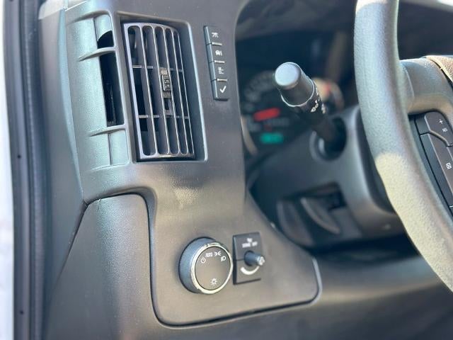 2024 Chevrolet Express 3500 LT 15 Passenger