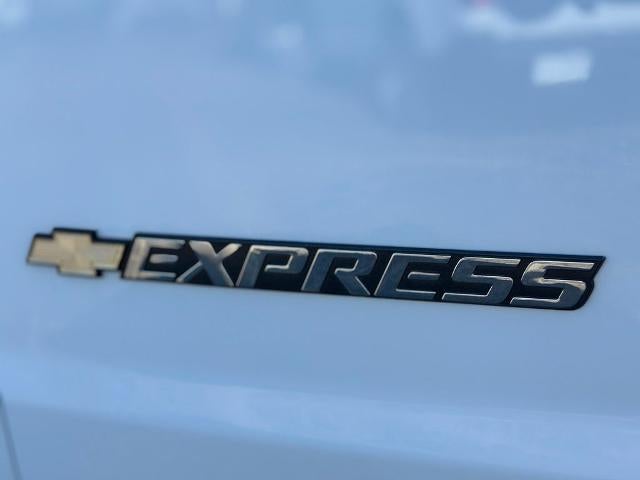 2024 Chevrolet Express 3500 LT 15 Passenger