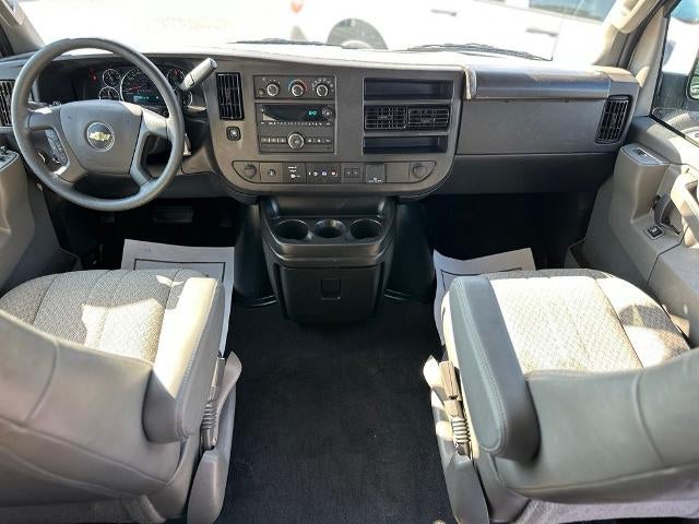 2024 Chevrolet Express 3500 LT 15 Passenger