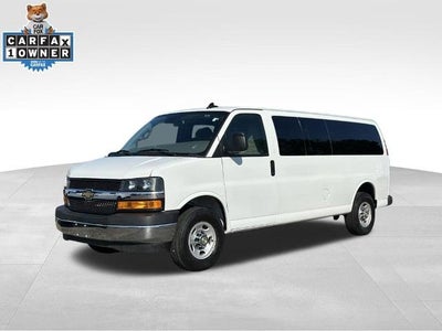 2024 Chevrolet Express 3500 LT 15 Passenger