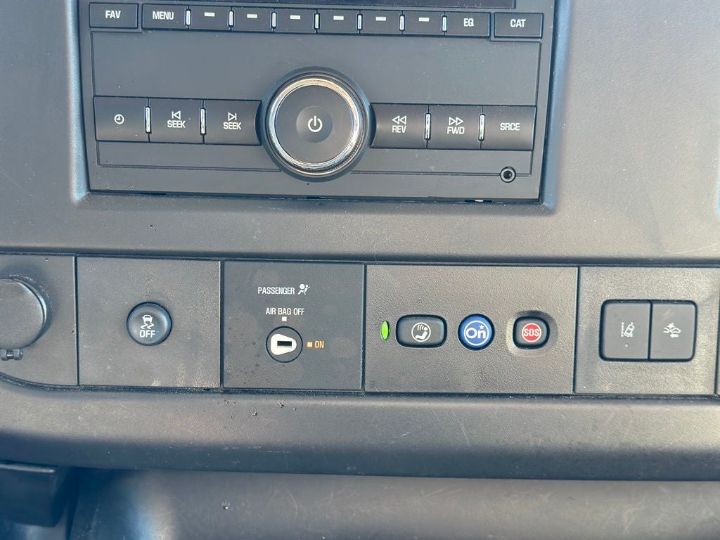 2024 Chevrolet Express 3500 LT Passenger