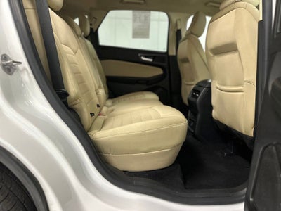 2021 Ford Edge SE