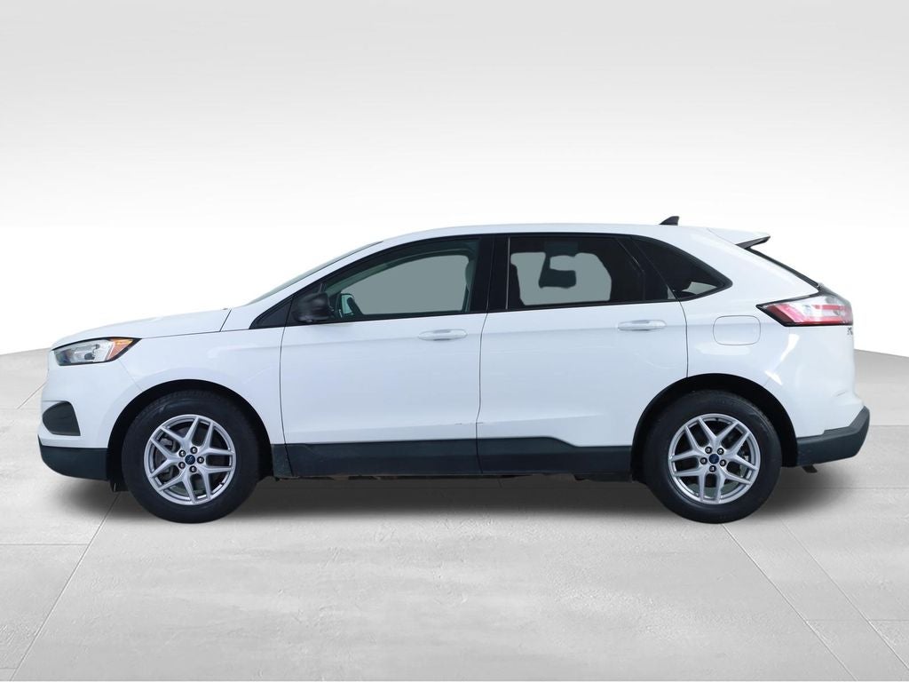 2021 Ford Edge SE