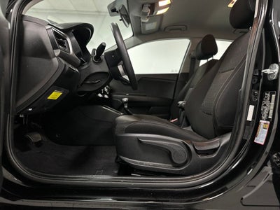 2022 Kia Rio S