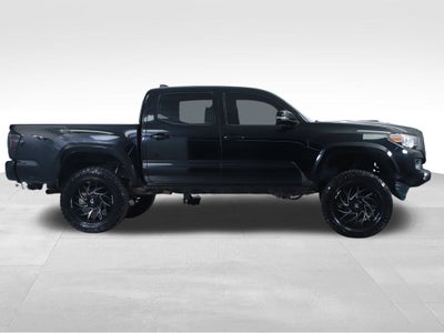 2017 Toyota Tacoma TRD Sport V6