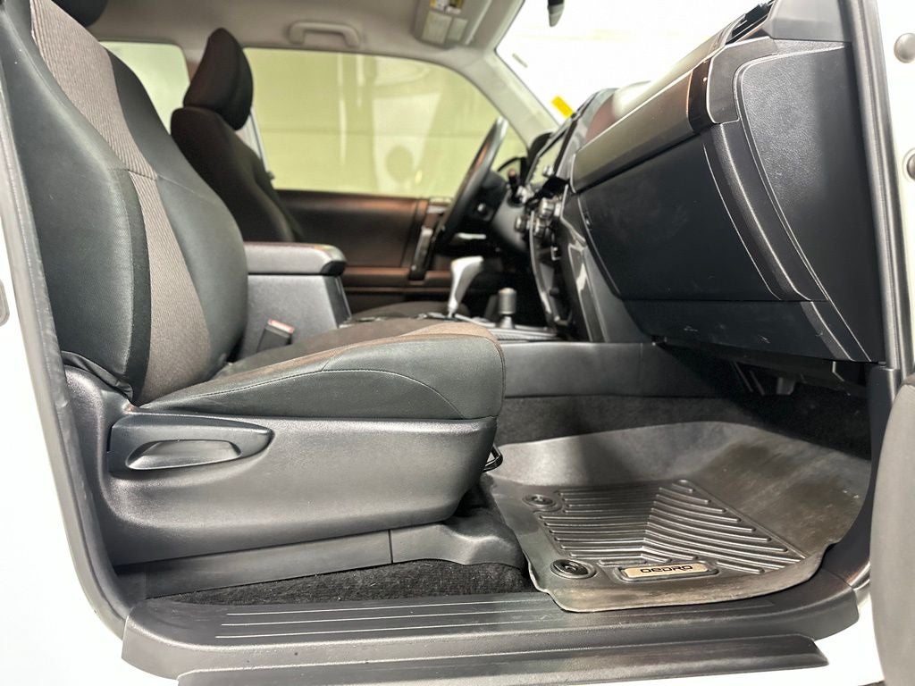 2022 Toyota 4Runner TRD Off-Road