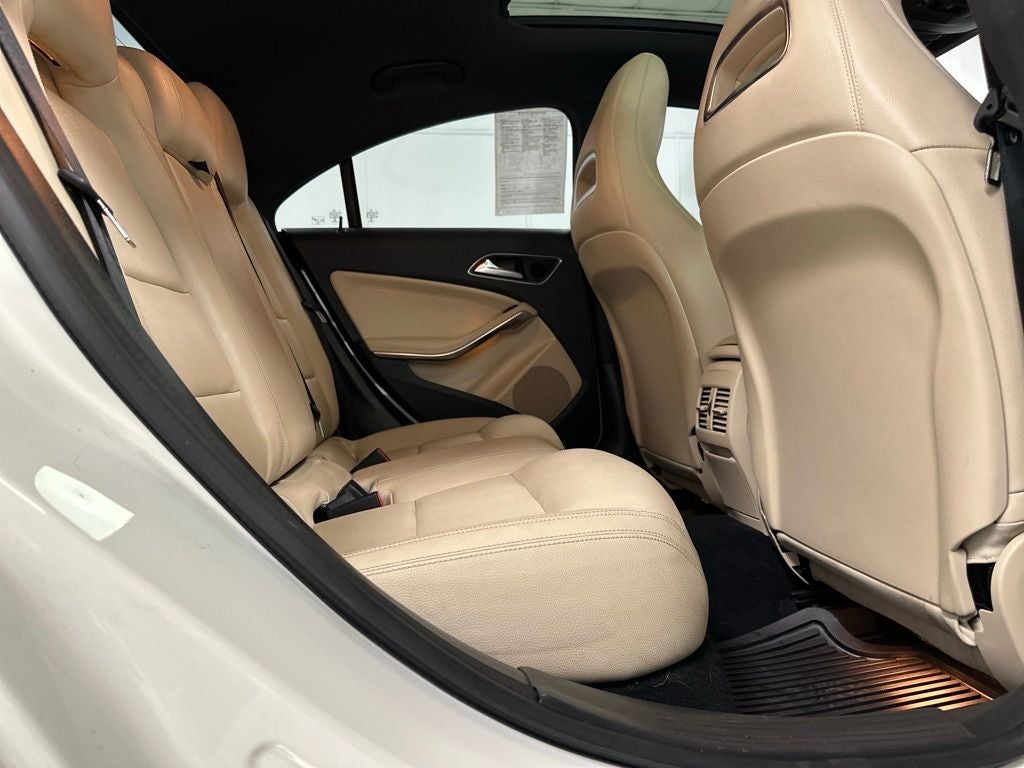 2014 Mercedes-Benz CLA CLA 250 Base