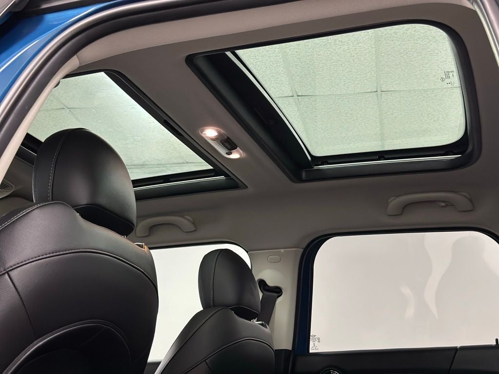 2022 MINI Cooper S Countryman Signature