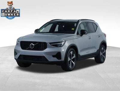 2024 Volvo XC40 B5 Core